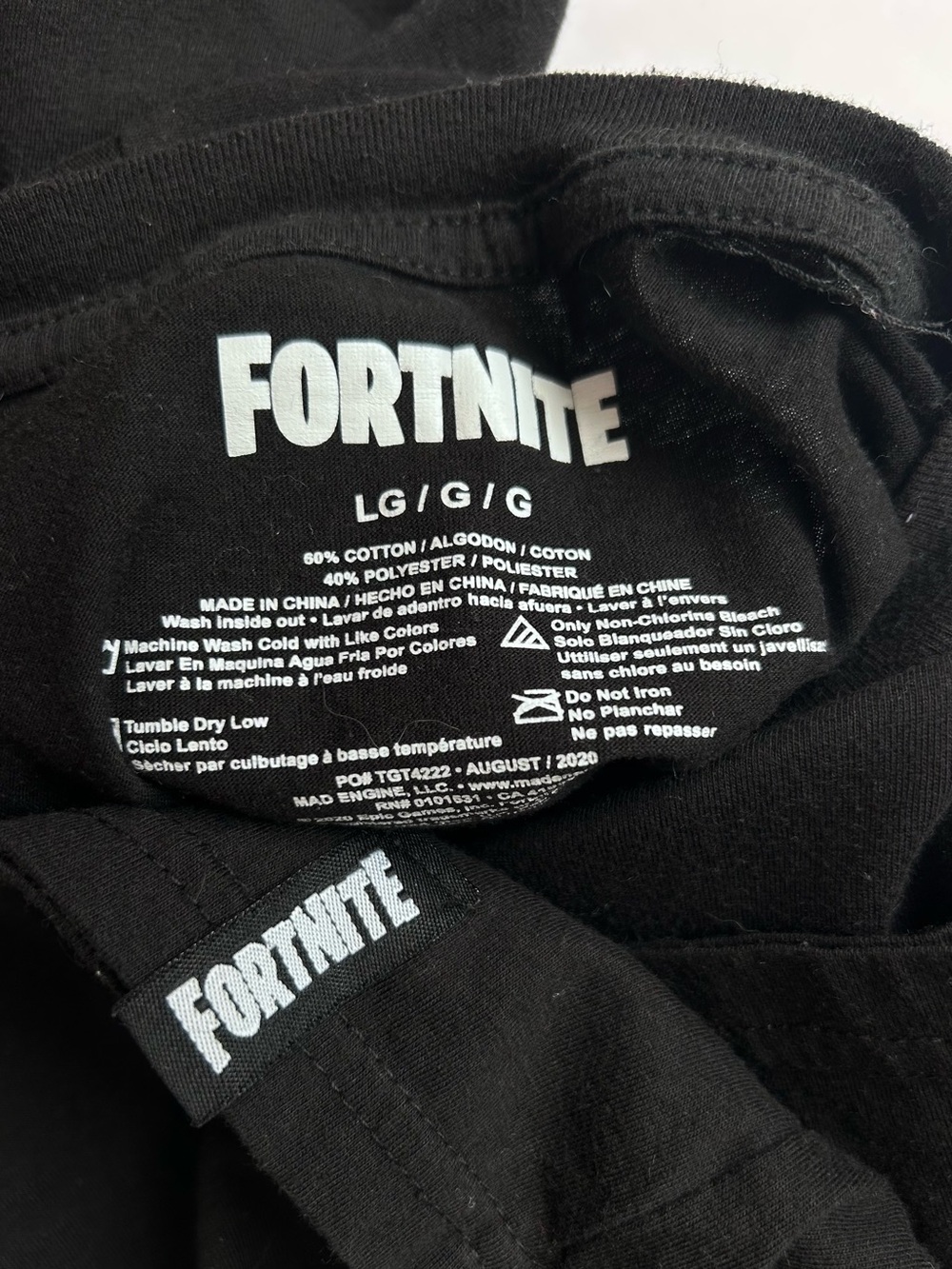 Fortnite Black Skull Trooper Long Sleeve Graphic Tee Boys Size Large - Picture 5 of 5